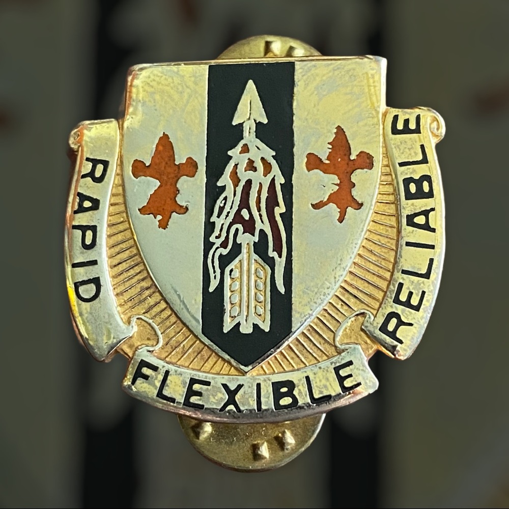 US Army 67th Signal Brigade DI DUI Unit Crest